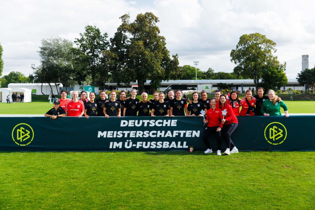 DFB Deutsche Meisterschaften im Ü-Fuß ball 2026 - Foto: Gruppe C Photography